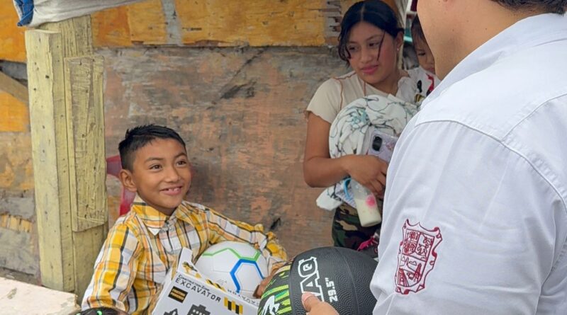 Continúa Refrendando Humberto Prieto Herrera su Compromiso con las Familias.