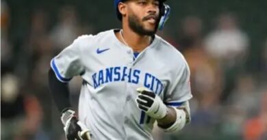 los Kansas City Royals Han Firmado una Extensión de Contrato de Cinco Años con su Tercera Base Estrella, Maikel García los Kansas City Royals Han Firmado una Extensión de Contrato de Cinco Años con su Tercera Base Estrella, Maikel García