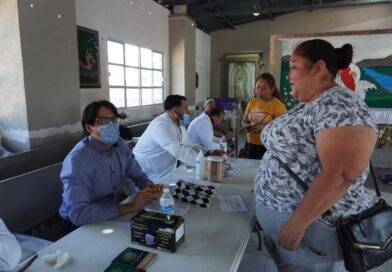 Acompaña presidente de la JUGOB Humberto Prieto Herrera Acciones Contra el Sarampión. Acompaña presidente de la JUGOB Humberto Prieto Herrera Acciones Contra el Sarampión.