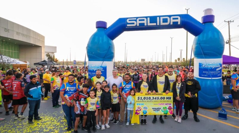 Más de Mil 500 Atletas Corren con el Alcalde de Reynosa a Favor de los Niños con Cáncer Más de Mil 500 Atletas Corren con el Alcalde de Reynosa a Favor de los Niños con Cáncer