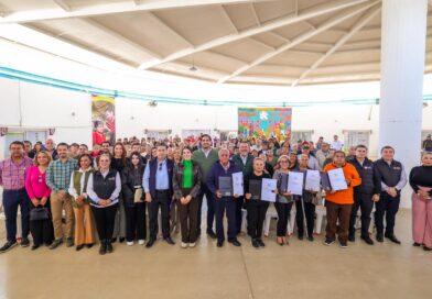 Promueven Carlos y Alejandra Futuro de Tranquilidad con Entrega de Testamentos 2026 Promueven Carlos y Alejandra Futuro de Tranquilidad con Entrega de Testamentos 2026