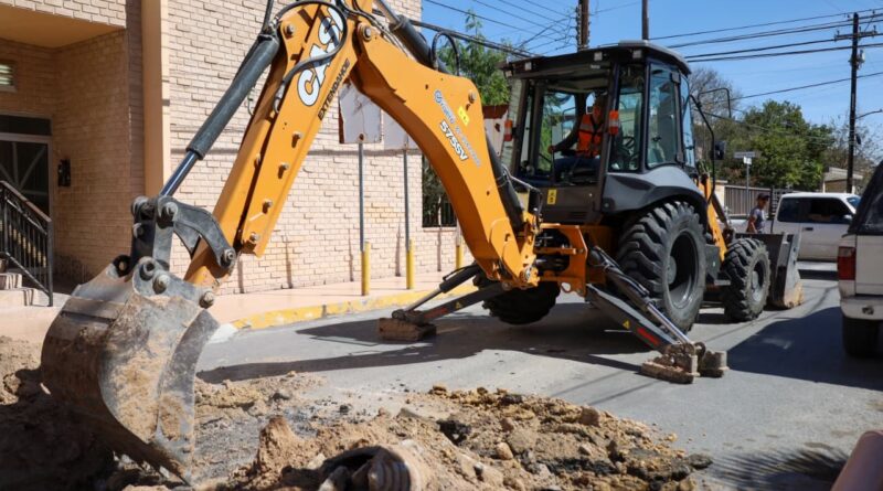 Rehabilita COMAPA red de Drenaje Sanitario en la Zona Centro