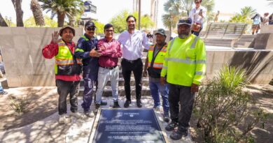 Colocaron Jóvenes y Alcalde una Cápsula del Tiempo en la Plaza Principal de Reynosa