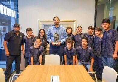 Reafirmó Carlos Peña Ortiz al Equipo Leones Negros su Compromiso con el Deporte