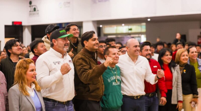 Llevaron Julio César Chávez y Carlos Peña Ortiz Conferencia «El Verdadero Combate» a la UTTN