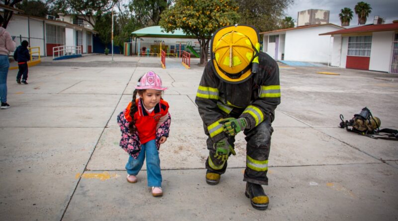 Ofrece PCyB Pláticas Gratuitas por una Mejor Cultura de Seguridad y Prevención