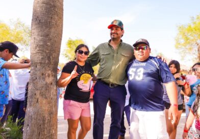 Dialogó Carlos Peña Ortiz con Familias en Supervisión de La Playita de Reynosa Dialogó Carlos Peña Ortiz con Familias en Supervisión de La Playita de Reynosa