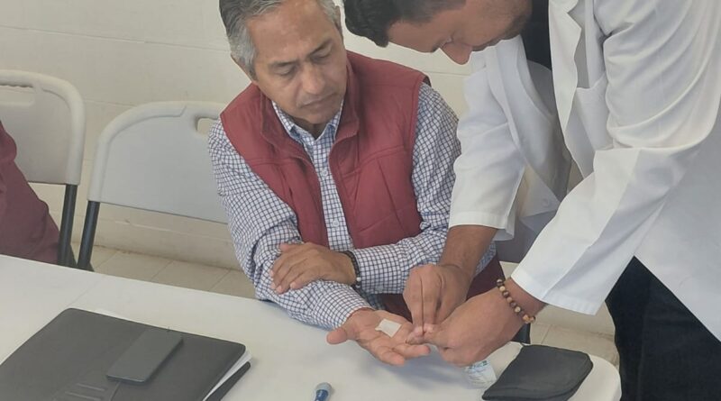 Fortalece COMAPA Capacitación de su Personal con Curso Médico