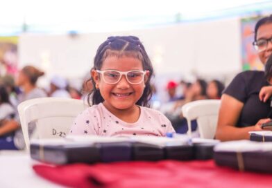 Beneficiaron DIF Reynosa y Gobierno de Carlos Peña Ortiz a Pacientes con Deficiencia Visual