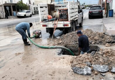 Reparó COMAPA Fugas de Agua Potable en Distintos Sectores de la Ciudad Reparó COMAPA Fugas de Agua Potable en Distintos Sectores de la Ciudad