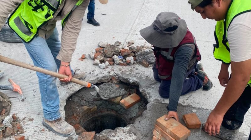 Reemplazó Comapa Reynosa Tapas de Alcantarilla en Diversos Puntos de la Ciudad Reemplazó Comapa Reynosa Tapas de Alcantarilla en Diversos Puntos de la Ciudad