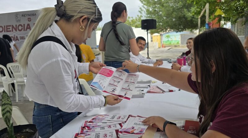 Acerca el Gobierno de Reynosa Deporte a las Colonias Mediante Audiencias Públicas Acerca el Gobierno de Reynosa Deporte a las Colonias Mediante Audiencias Públicas
