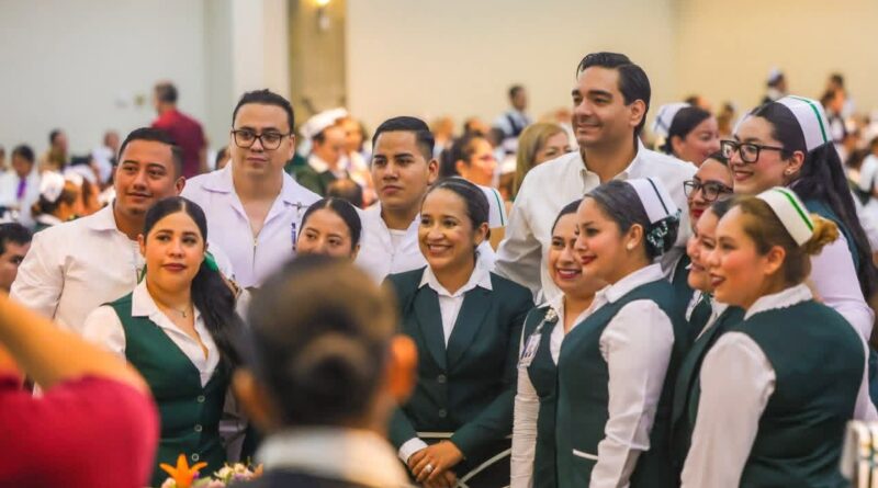 Reconoció el Alcalde Carlos Peña Ortiz Labor y Sacrificio del Personal de Enfermería en Reynosa Reconoció el Alcalde Carlos Peña Ortiz Labor y Sacrificio del Personal de Enfermería en Reynosa