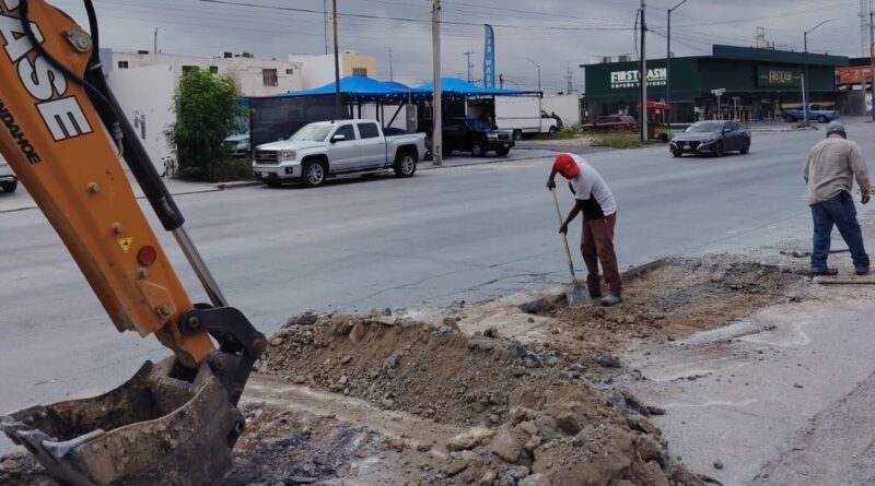 Trabaja Comapa Reynosa en Reposición de Carpeta Asfáltica en Diversos Sectores de la Ciudad Trabaja Comapa Reynosa en Reposición de Carpeta Asfáltica en Diversos Sectores de la Ciudad