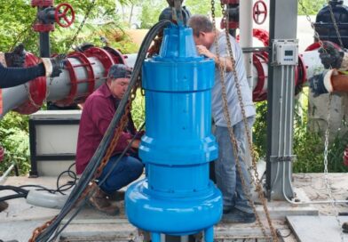 Fortalece COMAPA Infraestructura Sanitaria con Instalación de Bomba en Cárcamo 30