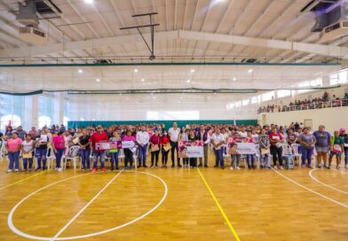 Recibieron en Reynosa Tarjetas de Beca Rita Cetina, Entregadas por el Alcalde Carlos Peña Ortiz Recibieron en Reynosa Tarjetas de Beca Rita Cetina, Entregadas por el Alcalde Carlos Peña Ortiz