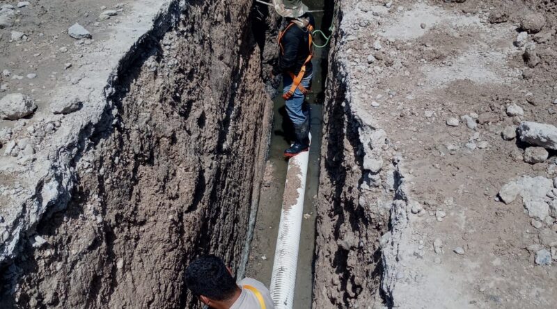 Da Seguimiento COMAPA a Reemplazo de Tubería Sanitaria en Colonia Módulo 2000