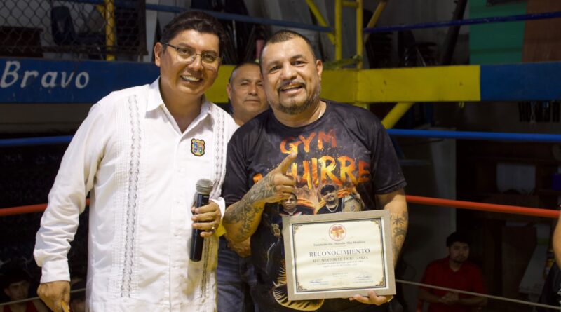 Impulsa Marcelo Olán Mendoza el Deporte a Boxeadores y Reconoce al Campeón Mundial «Tigre» Garza Impulsa Marcelo Olán Mendoza el Deporte a Boxeadores y Reconoce al Campeón Mundial «Tigre» Garza