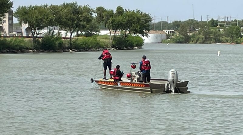 Llama Alcalde Carlos Peña Ortiz a Evitar Riesgos y Disfrutar un Verano Seguro Llama Alcalde Carlos Peña Ortiz a Evitar Riesgos y Disfrutar un Verano Seguro