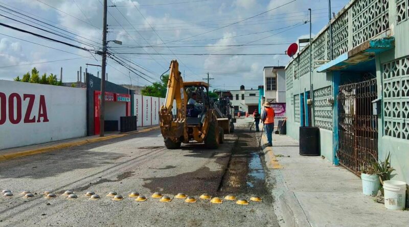 Continúa Gobierno de Carlos Peña Ortiz con la Rehabilitación de Vialidades Continúa Gobierno de Carlos Peña Ortiz con la Rehabilitación de Vialidades