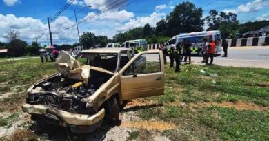 Niño de 11 años Agarra Camioneta y Accidentalmente Arrolla a 9 monjes Budistas en Tailandia Niño de 11 años Agarra Camioneta y Accidentalmente Arrolla a 9 monjes Budistas en Tailandia