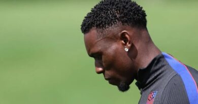La Tarjeta Roja que Encendió al Mundial 2026: el caso Folarin Balogun La Tarjeta Roja que Encendió al Mundial 2026: el caso Folarin Balogun