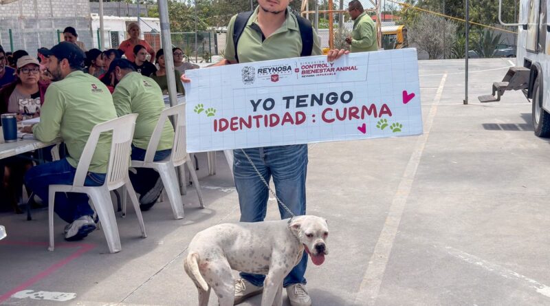 Brindó Gobierno de Carlos Peña Ortiz Atención Veterinaria Gratuita en Ampliación Villas del Roble Brindó Gobierno de Carlos Peña Ortiz Atención Veterinaria Gratuita en Ampliación Villas del Roble