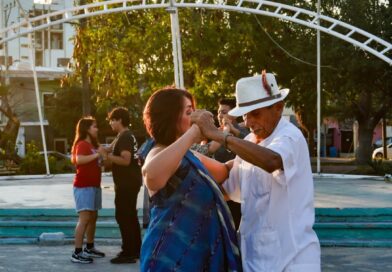 Promueve Gobierno de Carlos Peña Ortiz la Tradición del Danzón Promueve Gobierno de Carlos Peña Ortiz la Tradición del Danzón