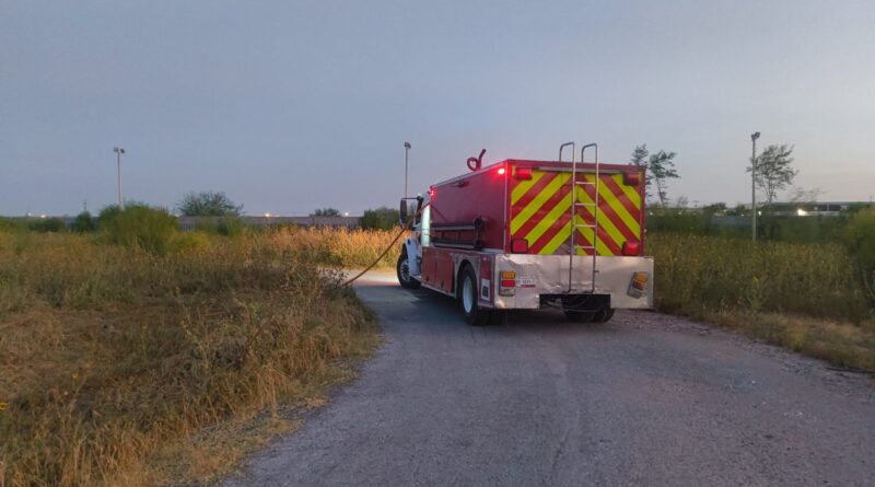 Coordinan Trabajo Bomberos Municipales y de PEMEX Coordinan Trabajo Bomberos Municipales y de PEMEX