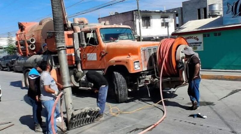 Da Mantenimiento Comapa Reynosa a Infraestructura Pluvial en Fracc. Reynosa Da Mantenimiento Comapa Reynosa a Infraestructura Pluvial en Fracc. Reynosa