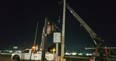 Mejora Gobierno de Carlos Peña Ortiz Iluminación en Vialidades Principales Mejora Gobierno de Carlos Peña Ortiz Iluminación en Vialidades Principales