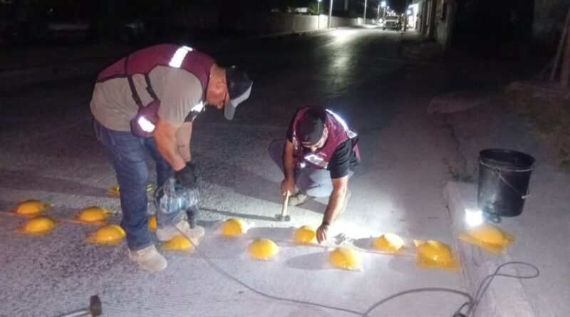 Instaló Gobierno de Reynosa Boyas de Tráfico para Seguridad Peatonal Instaló Gobierno de Reynosa Boyas de Tráfico para Seguridad Peatonal