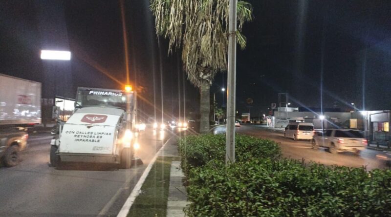 Mejora Trabajo Nocturno de Servicios Públicos Vialidades de Reynosa