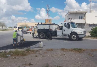 Trabajó Servicios Públicos con Bacheo en El Campanario por Indicaciones de Carlos Peña Ortiz Trabajó Servicios Públicos con Bacheo en El Campanario por Indicaciones de Carlos Peña Ortiz