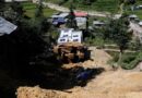 Impactantes Imágenes de una Avalancha en Nepal; van 4 Muertos y 12 Desaparecidos Impactantes Imágenes de una Avalancha en Nepal; van 4 Muertos y 12 Desaparecidos