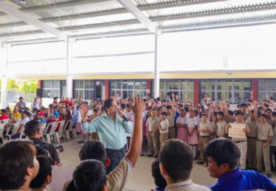 Inauguró Carlos Peña Ortiz Techumbre en Escuela Secundaria 15 de Puerta Grande y Anunció Nuevo CBTIS Inauguró Carlos Peña Ortiz Techumbre en Escuela Secundaria 15 de Puerta Grande y Anunció Nuevo CBTIS