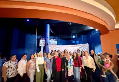 Realiza Fundación Lic. Marcelo Olán Mendoza Exitosa Conferencia para Mujeres “Amor Bonito VS Amor que Aprieta” Realiza Fundación Lic. Marcelo Olán Mendoza Exitosa Conferencia para Mujeres “Amor Bonito VS Amor que Aprieta”