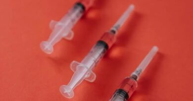 “Bluetoothing”: la Peligrosa Tendencia de Inyectarse Sangre Ajena al Drogarse que Habría Desatado una Gran Crisis de VIH “Bluetoothing”: la Peligrosa Tendencia de Inyectarse Sangre Ajena al Drogarse que Habría Desatado una Gran Crisis de VIH